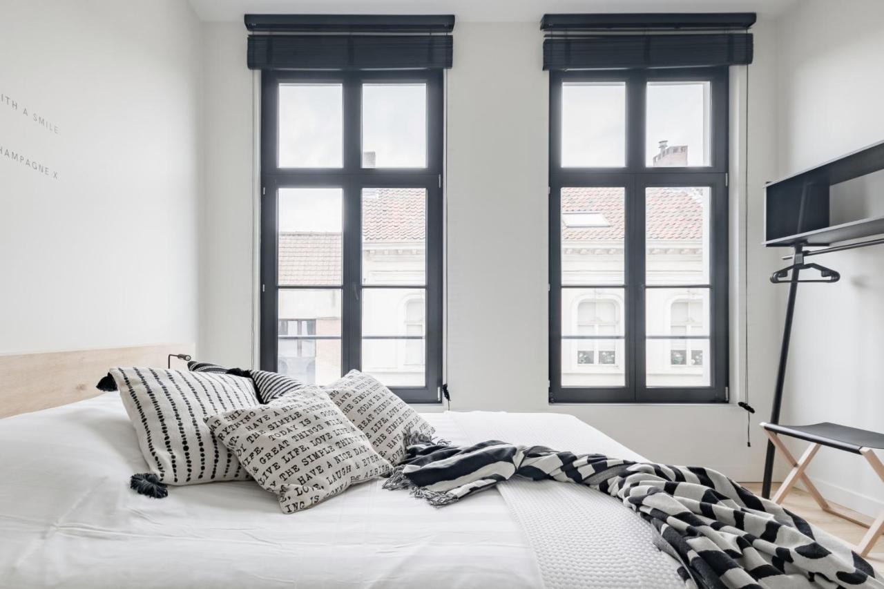 Maison12 - Design Apartments With Terrace And View Over Ghent Towers Buitenkant foto