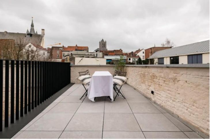 Maison12 - Design Apartments With Terrace And View Over Ghent Towers Buitenkant foto